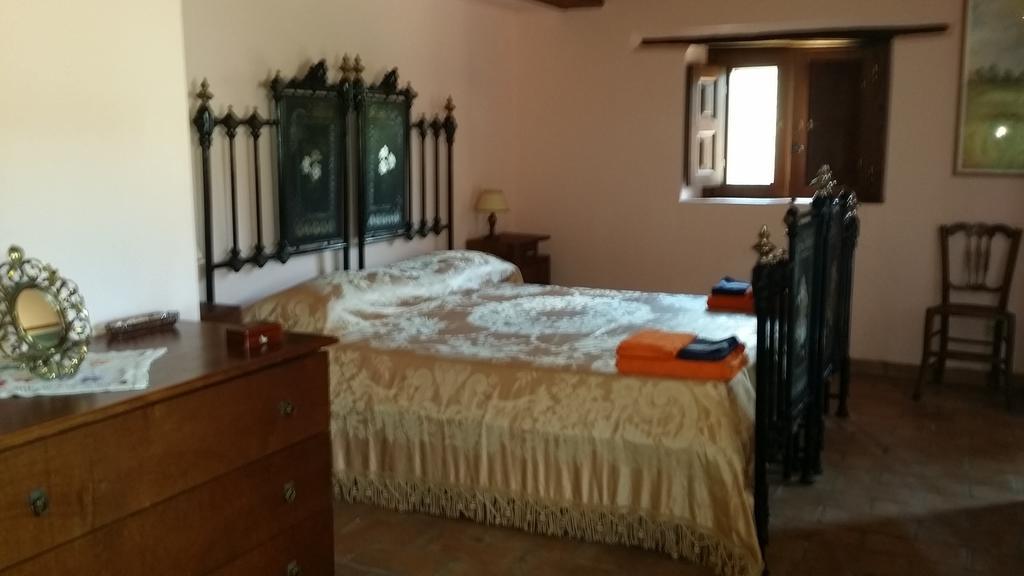 Agriturismo Malena Amica Luaran gambar